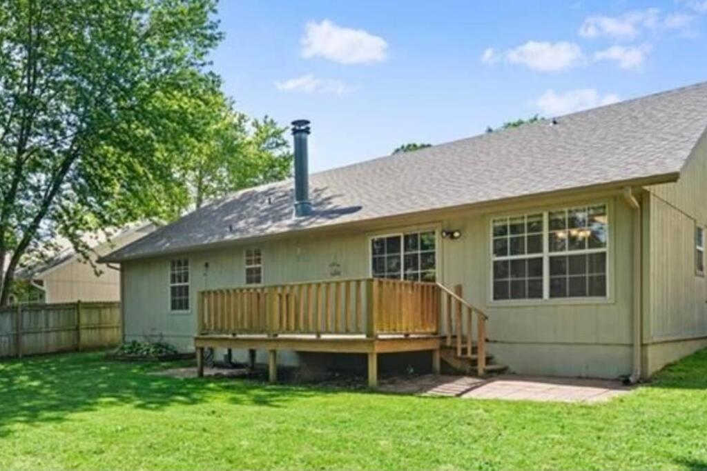 Fayetteville Getaway Exterior photo